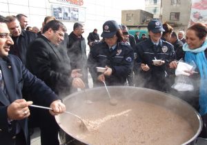 Aşure etkinliğinde birlik mesajı